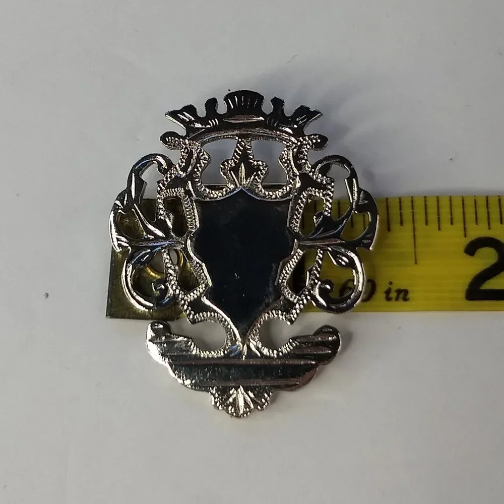 Ginnie Johansen Silver Tone Crest Pin Brooch Signed Preppy Regency Costume